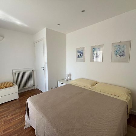 Mareluce Apartment Летояни Екстериор снимка