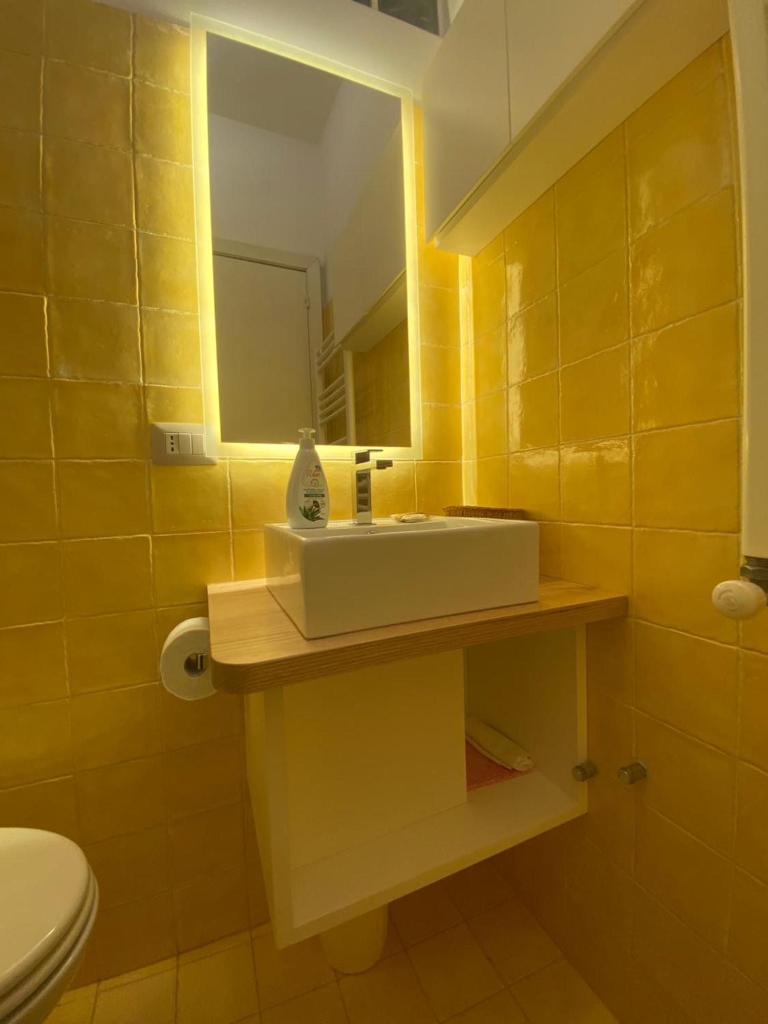 Mareluce Apartment Летояни Екстериор снимка