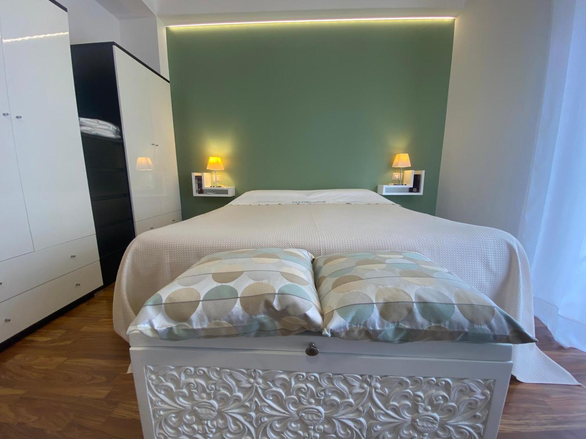 Mareluce Apartment Летояни Екстериор снимка