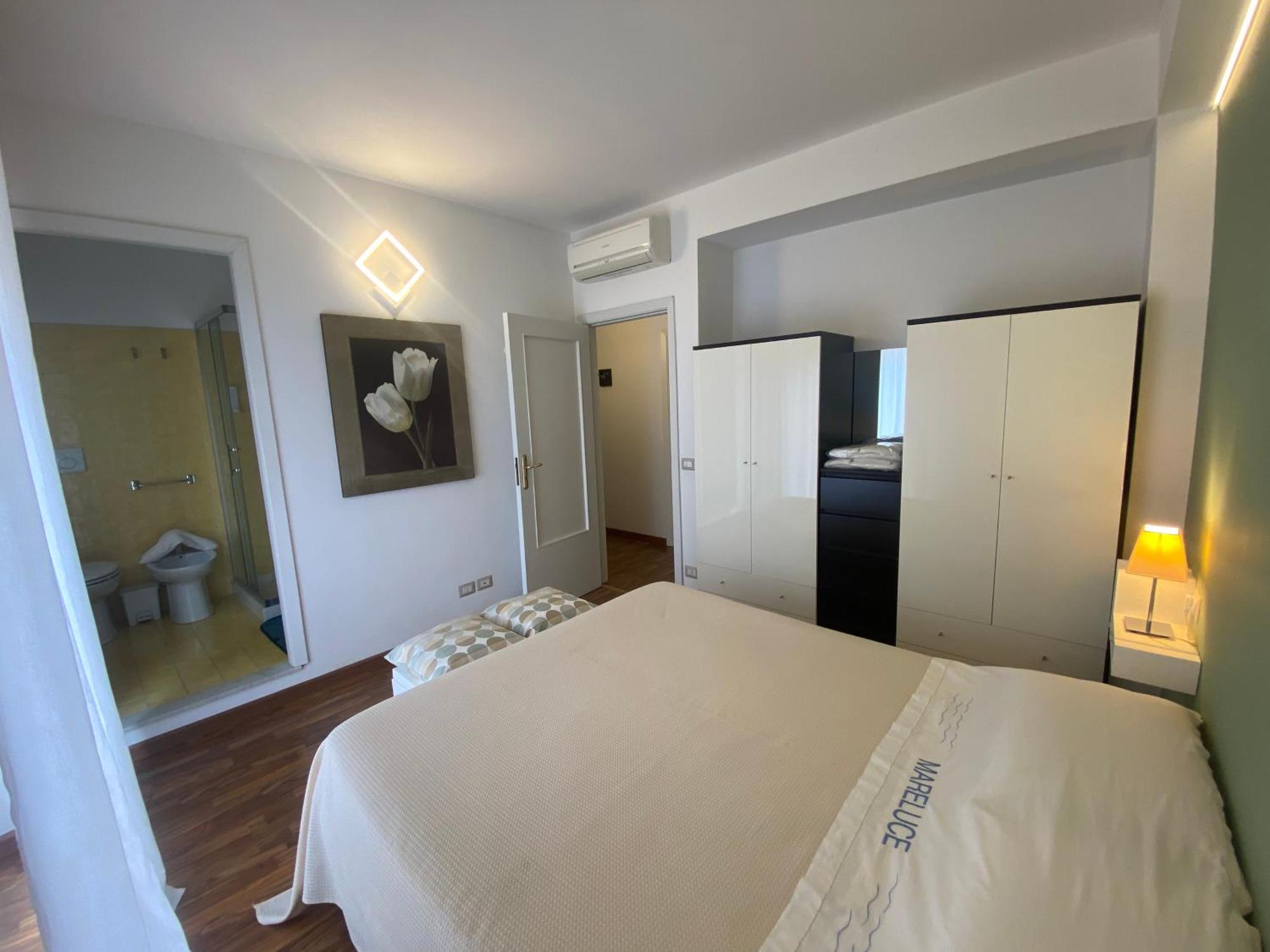 Mareluce Apartment Летояни Екстериор снимка