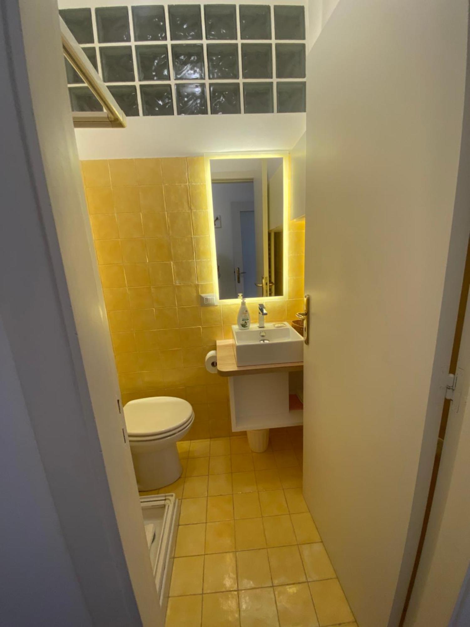 Mareluce Apartment Летояни Екстериор снимка