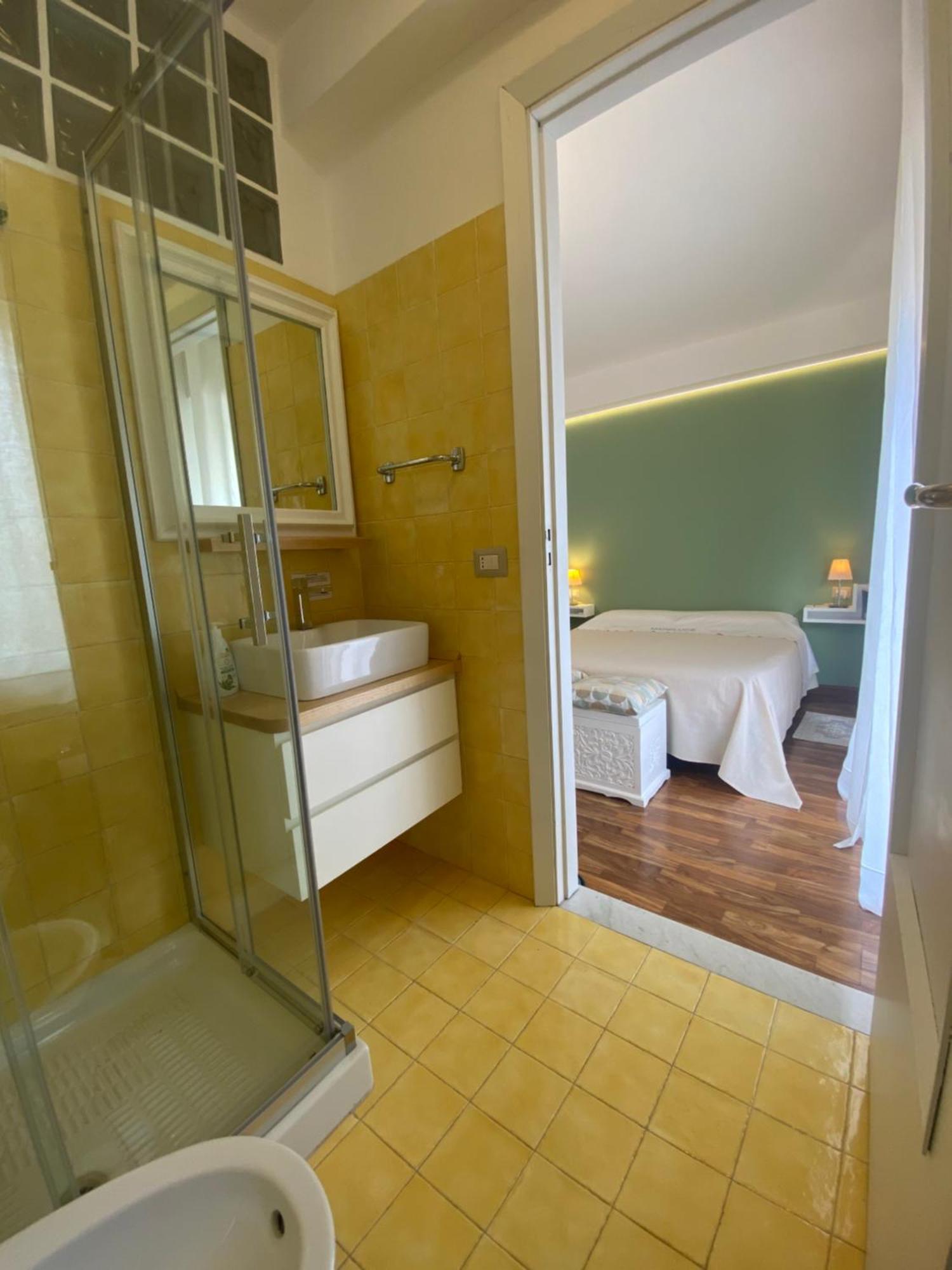 Mareluce Apartment Летояни Екстериор снимка