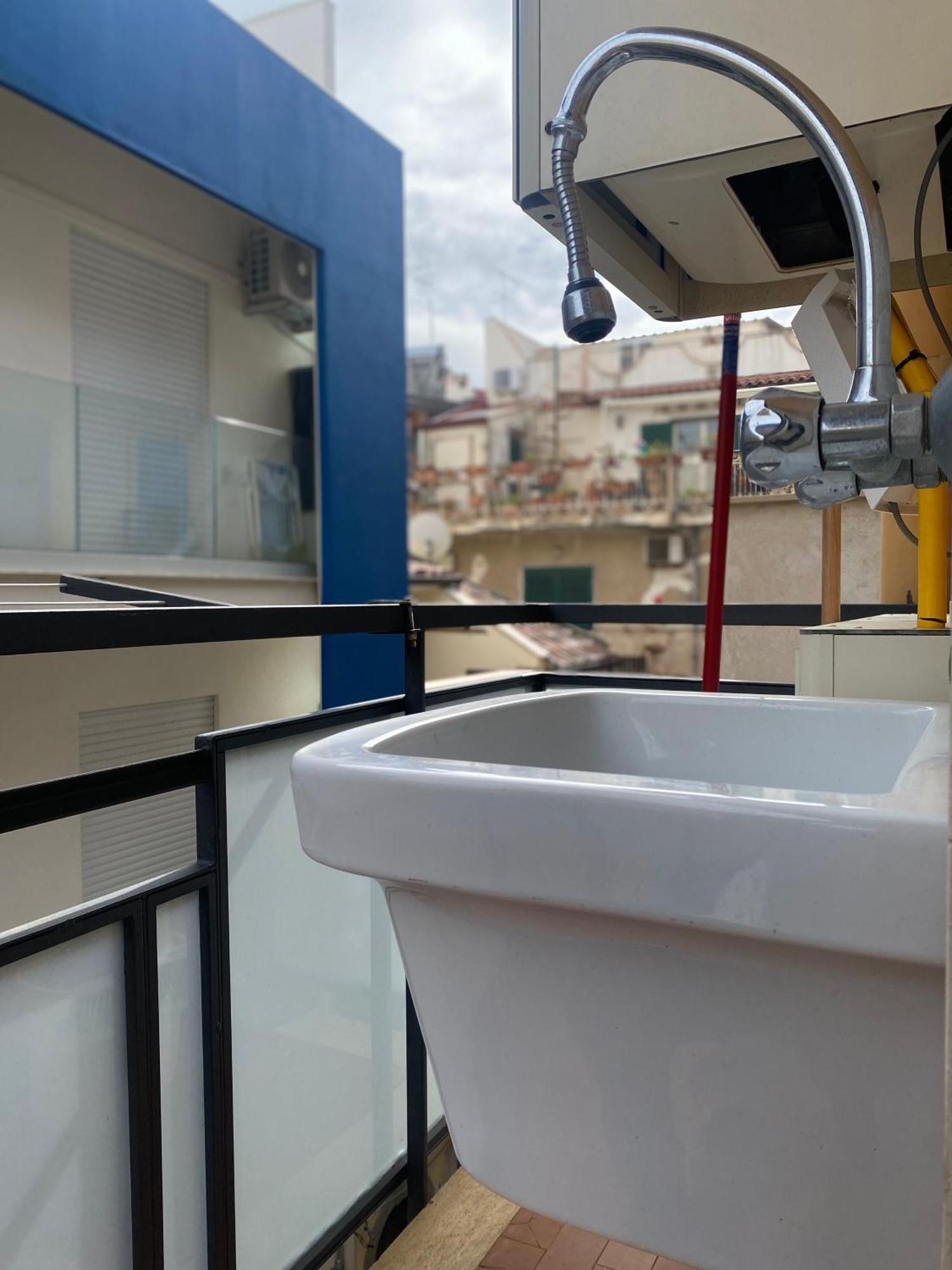 Mareluce Apartment Летояни Екстериор снимка