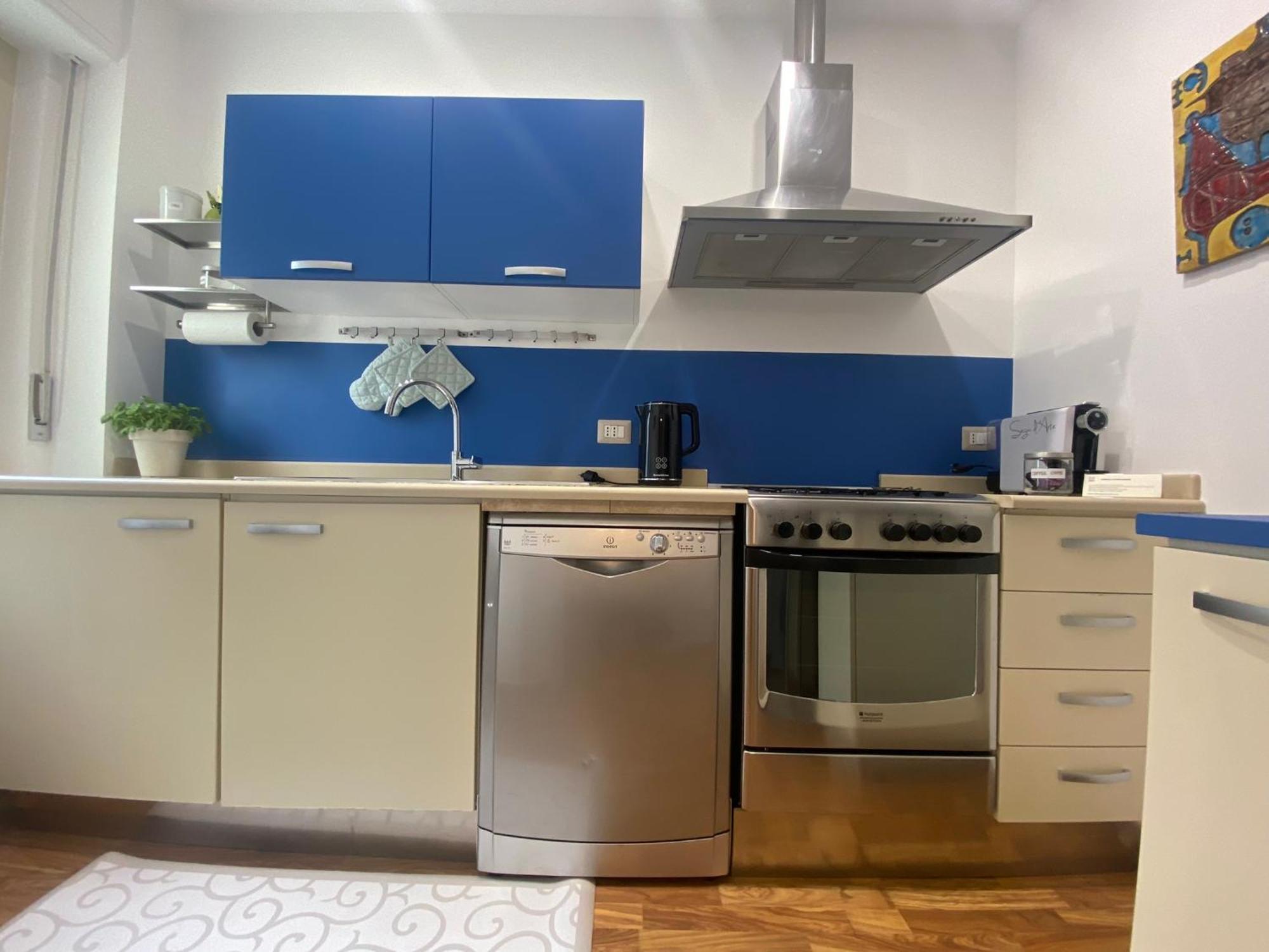 Mareluce Apartment Летояни Екстериор снимка