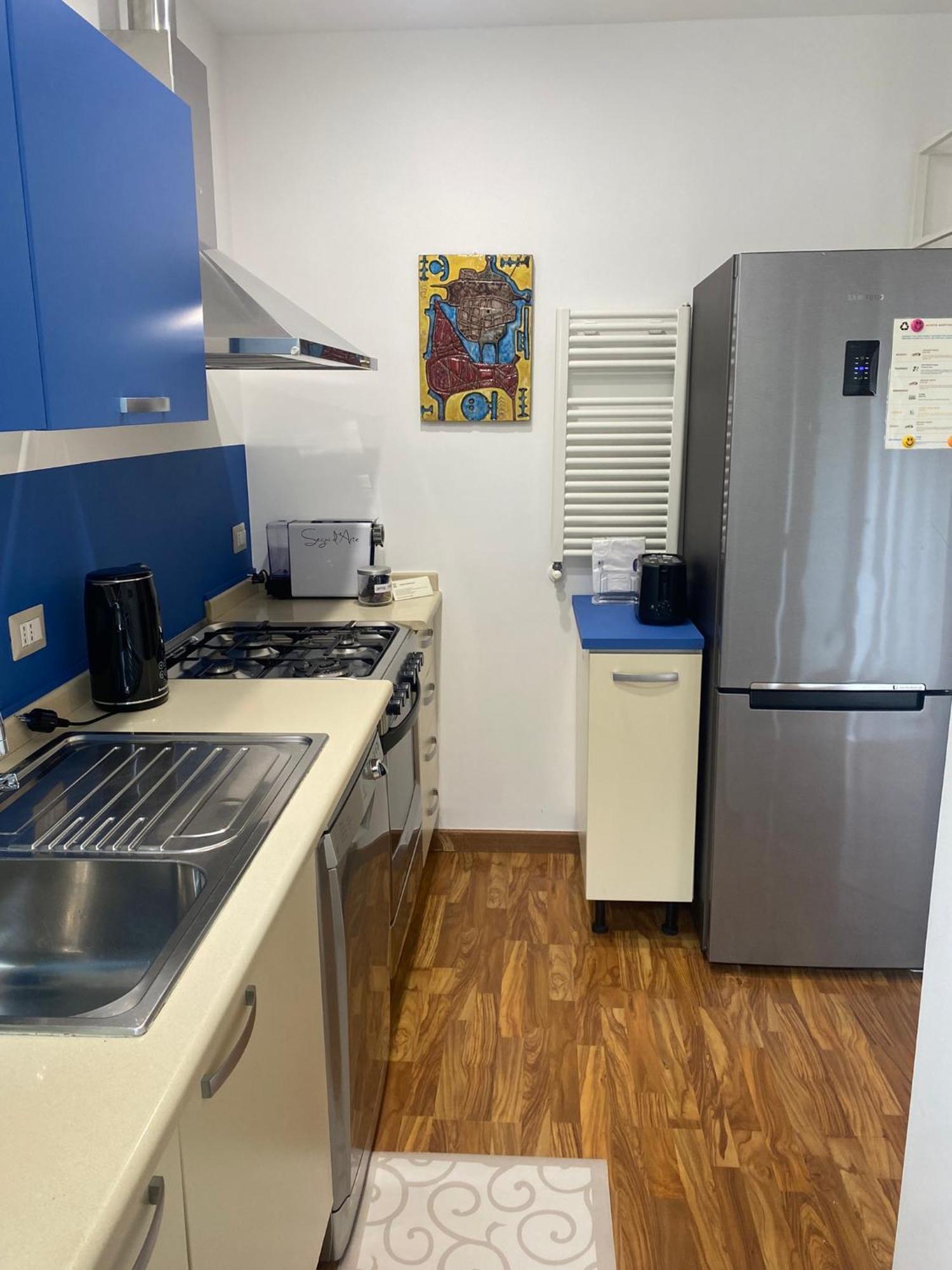 Mareluce Apartment Летояни Екстериор снимка
